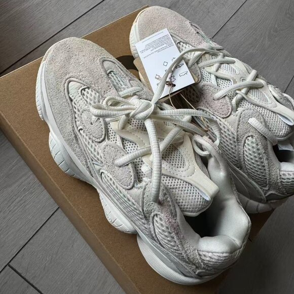 Brand New Adidas Yeezy 500 Bone White US5 - Picture 1 of 2